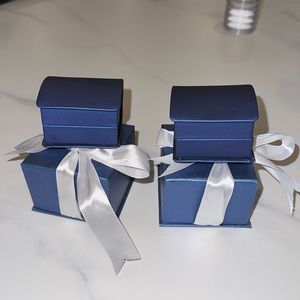 BUNDLE OF 2 EARRING / CHAIN GIFT BOX JEWELRY GIFT BOX WITH BOW